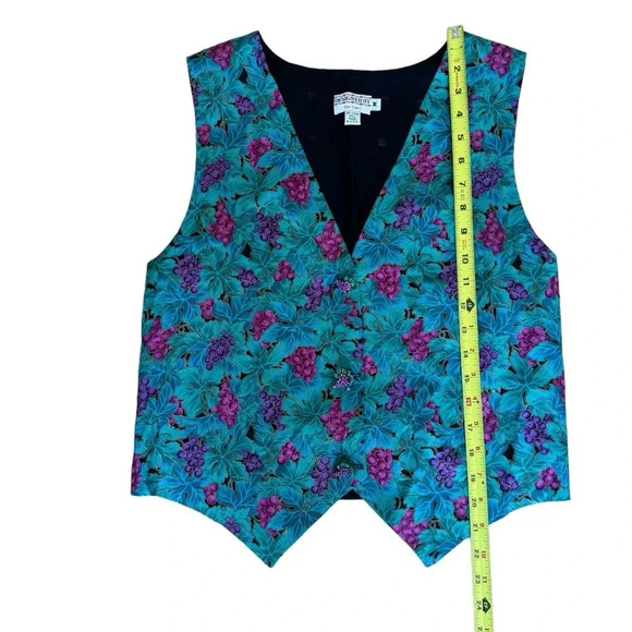 Designed BY Too Cute! Vintage Vest Grape Wines Design V-neck Sleeveless M - Picture 3 of 7